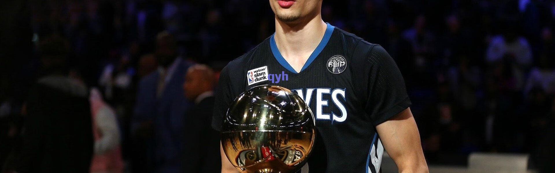 德甲赛场突发安检争议 科隆球迷被要求脱衣检查引风波