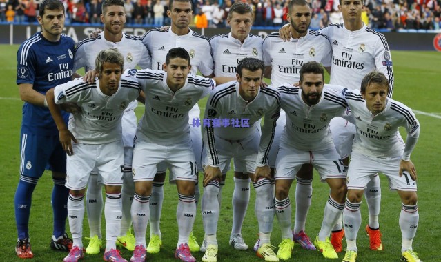 赛场沉寂，热力未熄，拉拉队宝贝们的坚守与等待