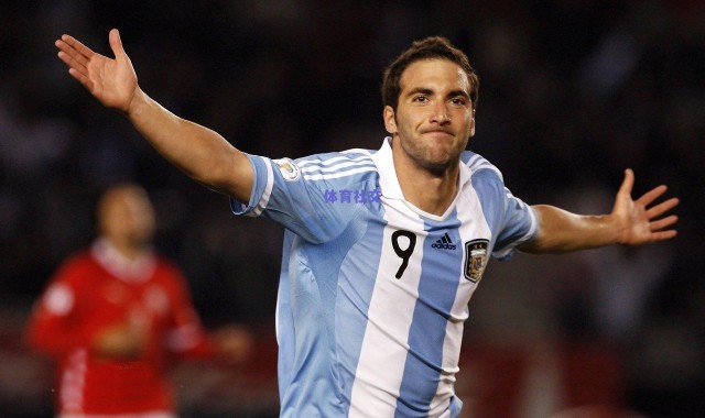 橙衣军团集结！范戴克领衔荷兰队世预赛关键战名单，新星赖因德斯与德佩强势回归