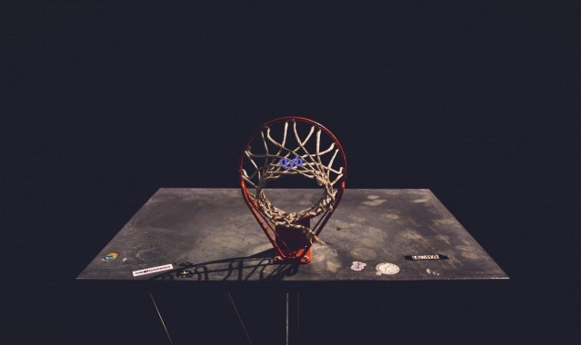 民间足球奇人再现逆天表现，球迷调侃，这大哥不去国足都可惜了！