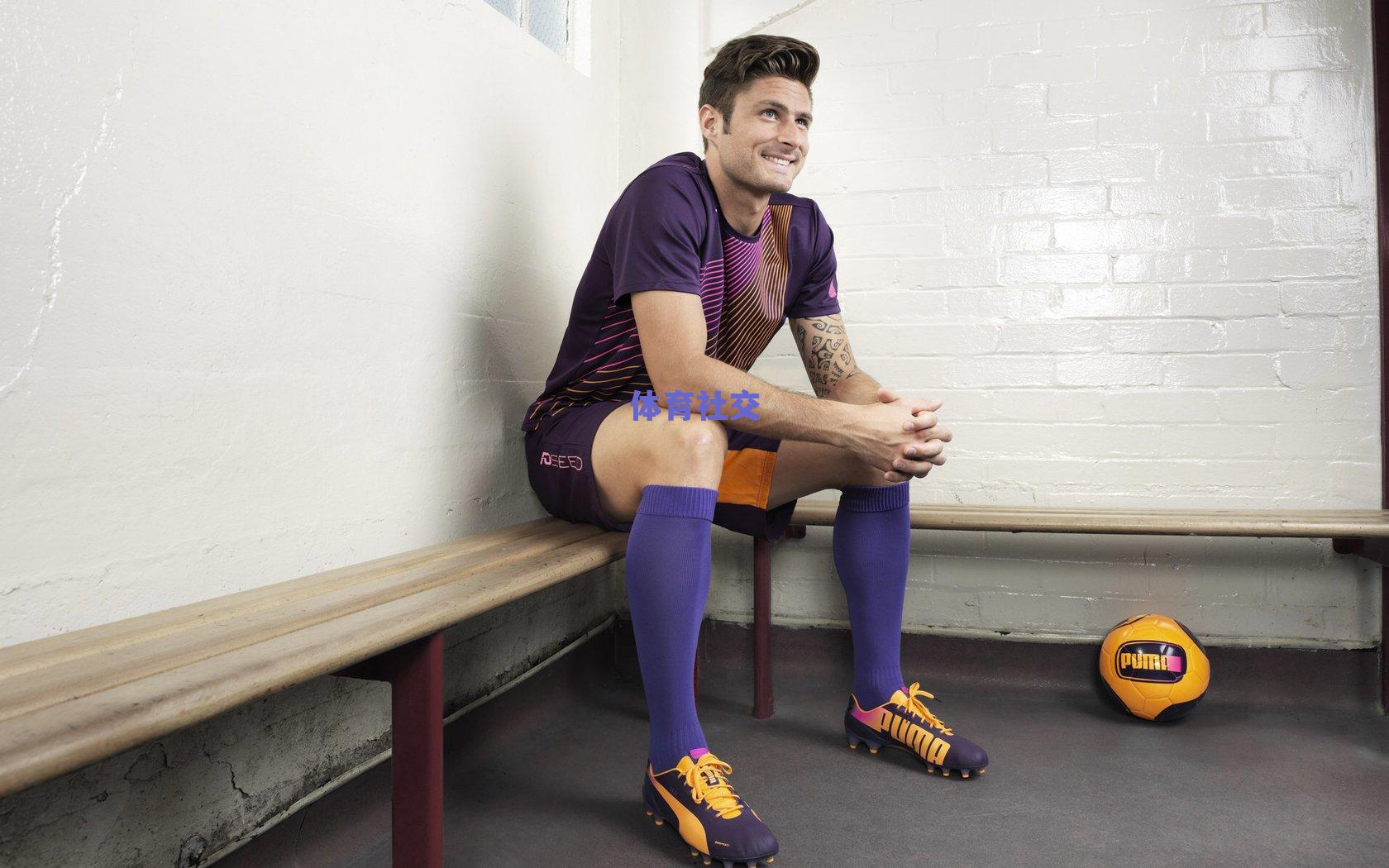 登贝莱这球，简直把足球踢成了艺术大片！